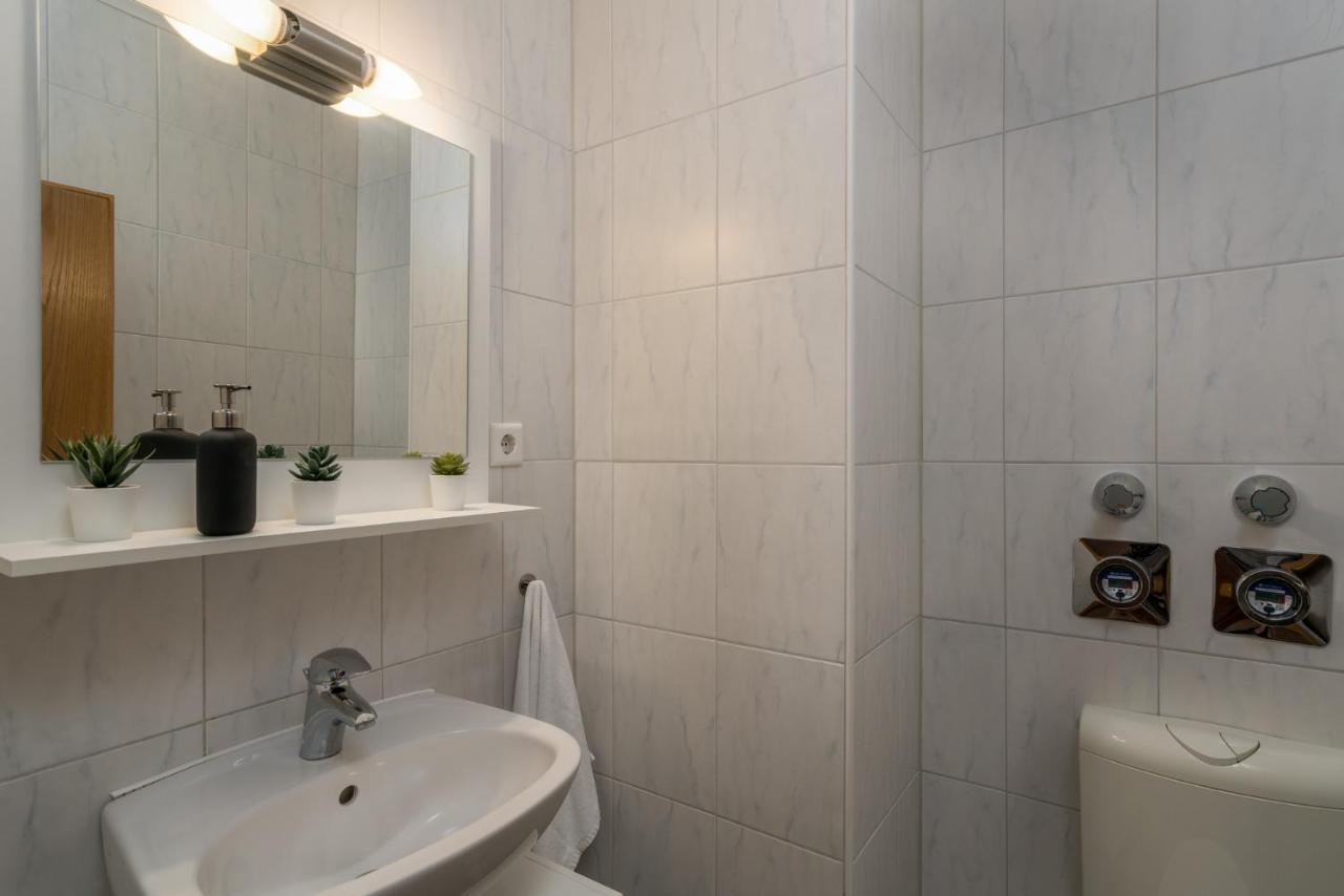 Cassel Lofts - Gemuetliche Wohnung In Zentraler Lage Im Vorderen Westen Екстериор снимка
